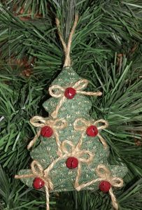 prim_tree_ornament2.jpg